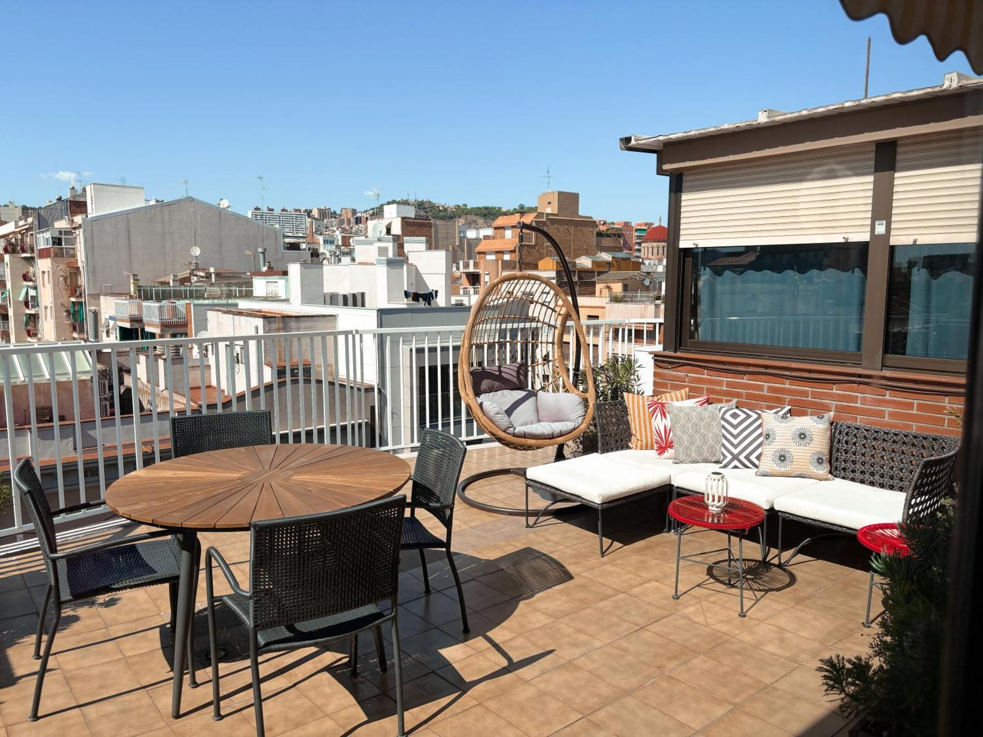 Casa Cosi - Industria Apartment Barcelona Luaran gambar